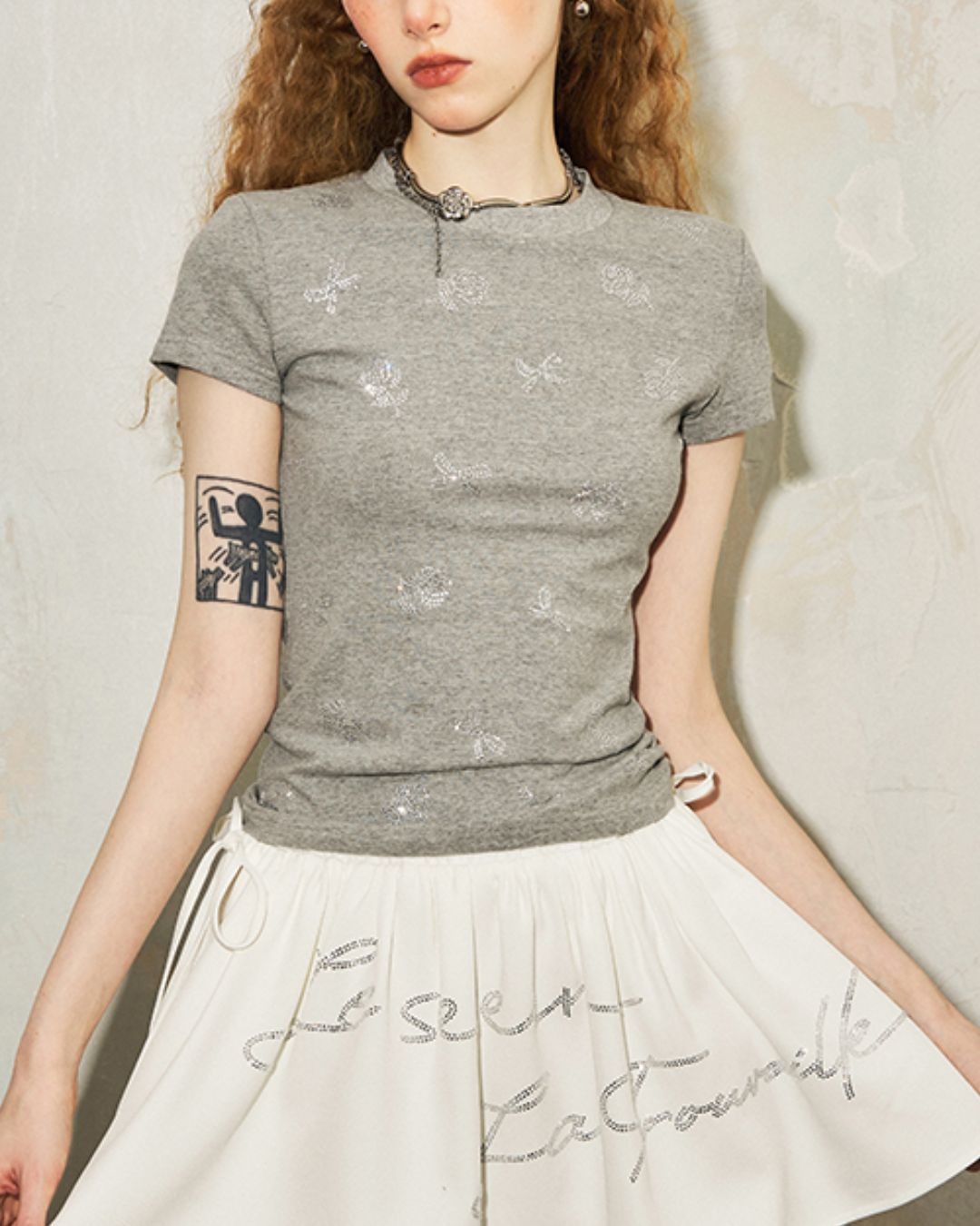 Ribbon and Flower Fitted T-shirt　TP036