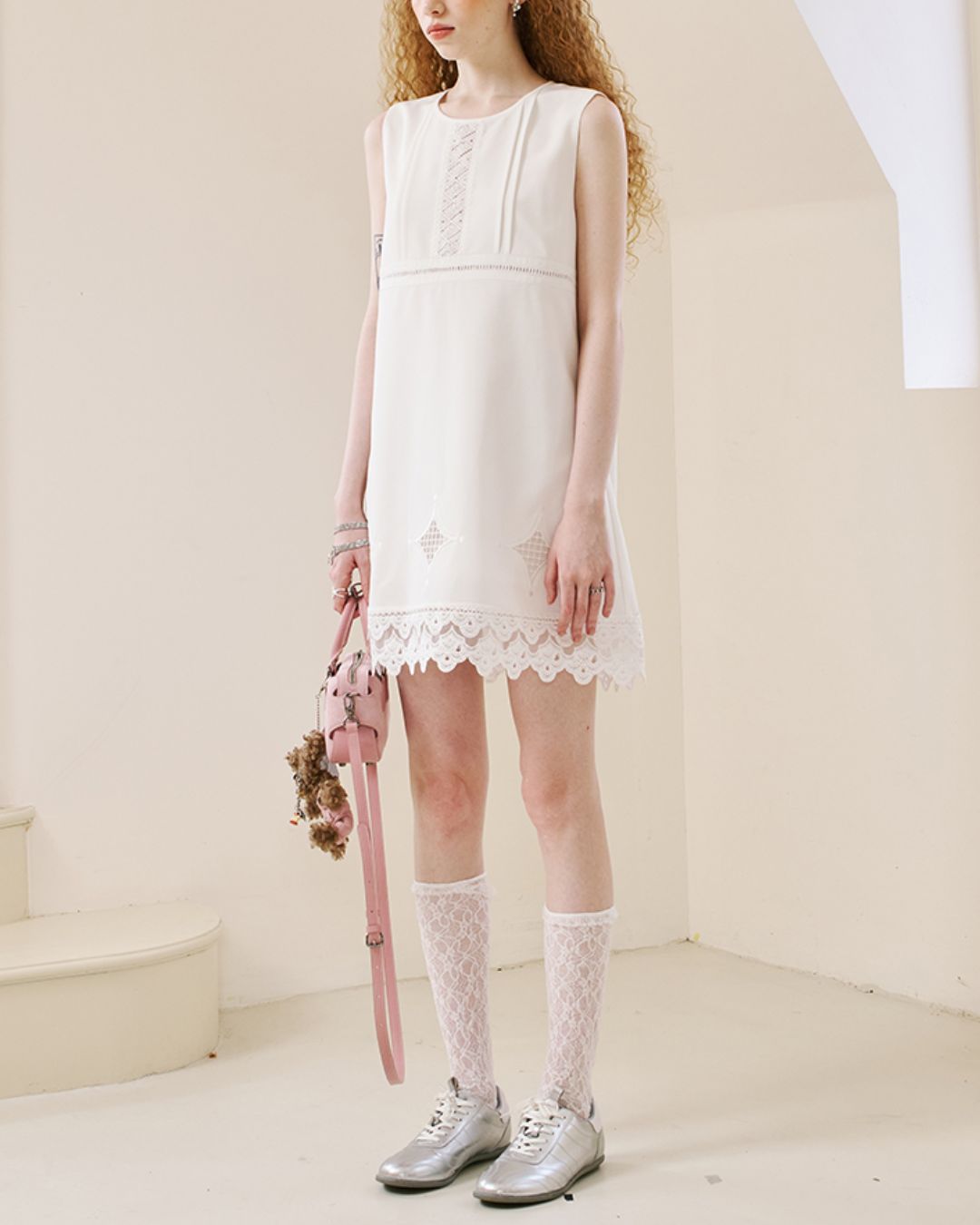 Lace Stitch Sleeveless Mini Dress　DR035