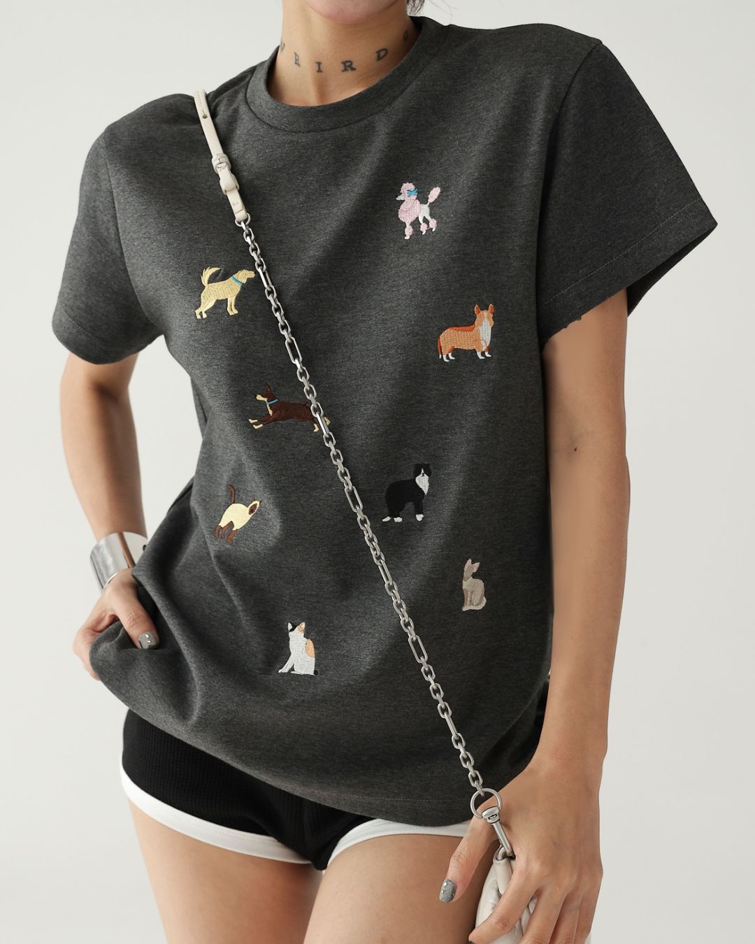 Puppy Embroidered T-shirt　TP056