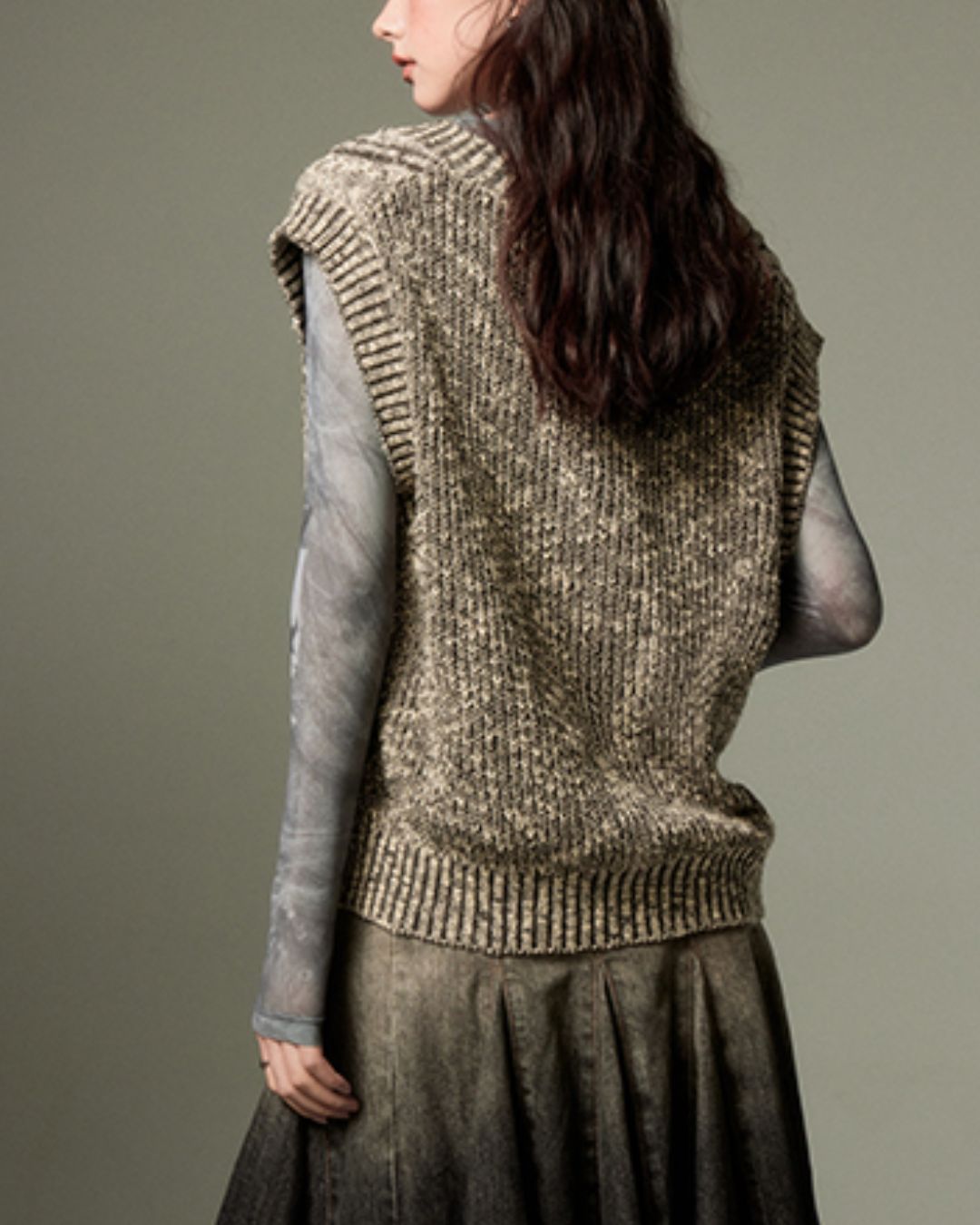 V-neck Cable Knit Vest　TP004