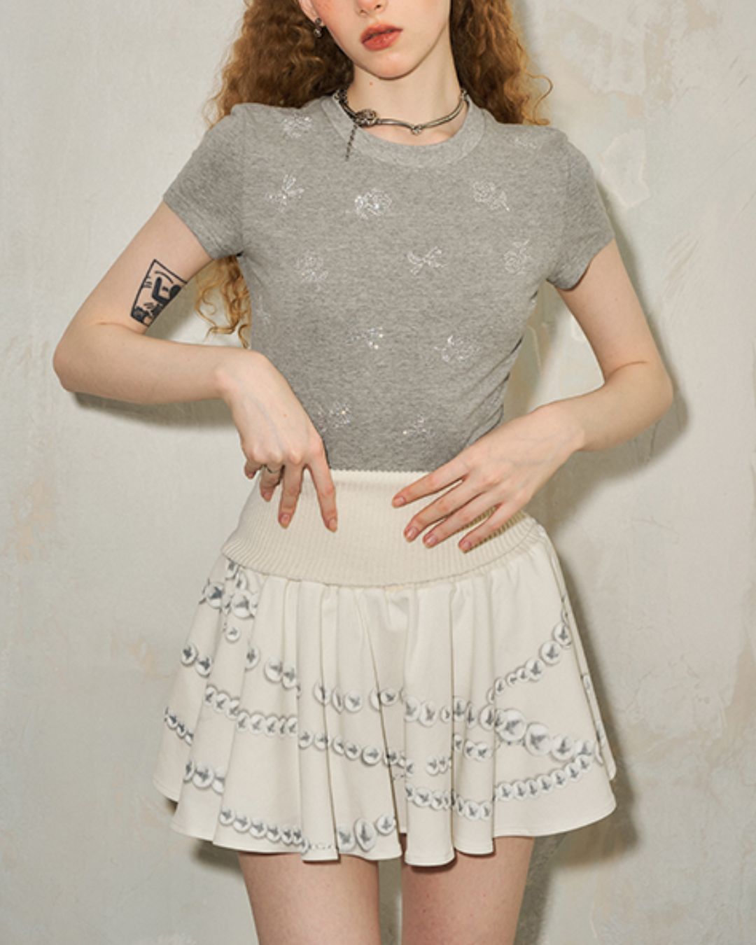 Ribbon and Flower Fitted T-shirt　TP036