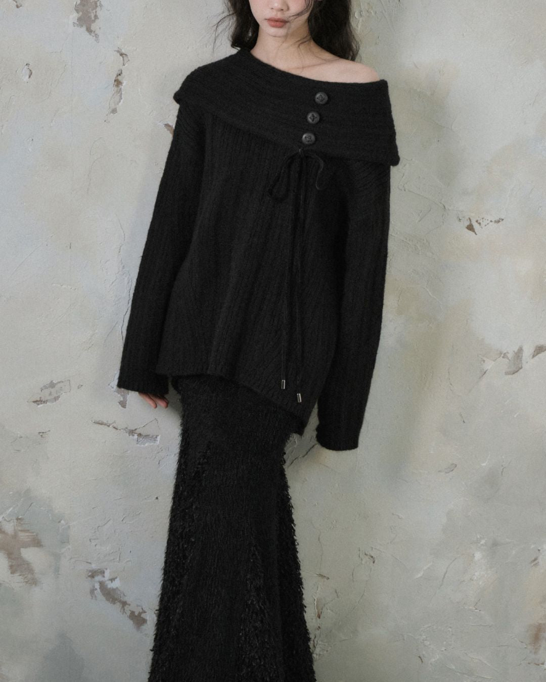 Button Ribbon Off Shoulder Knit　TP022