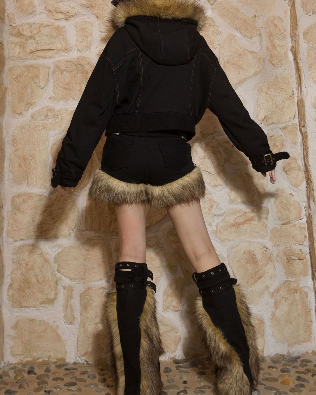 Fur Elegant Leg Warmers　AC001