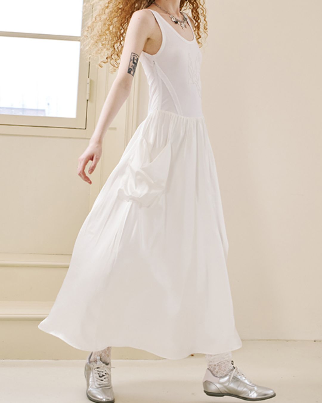 Swallow Embroidery Big Pocket Long Dress　DR036