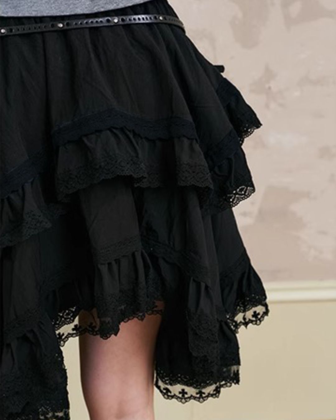 Asymmetrical Lace Skirt　BT027