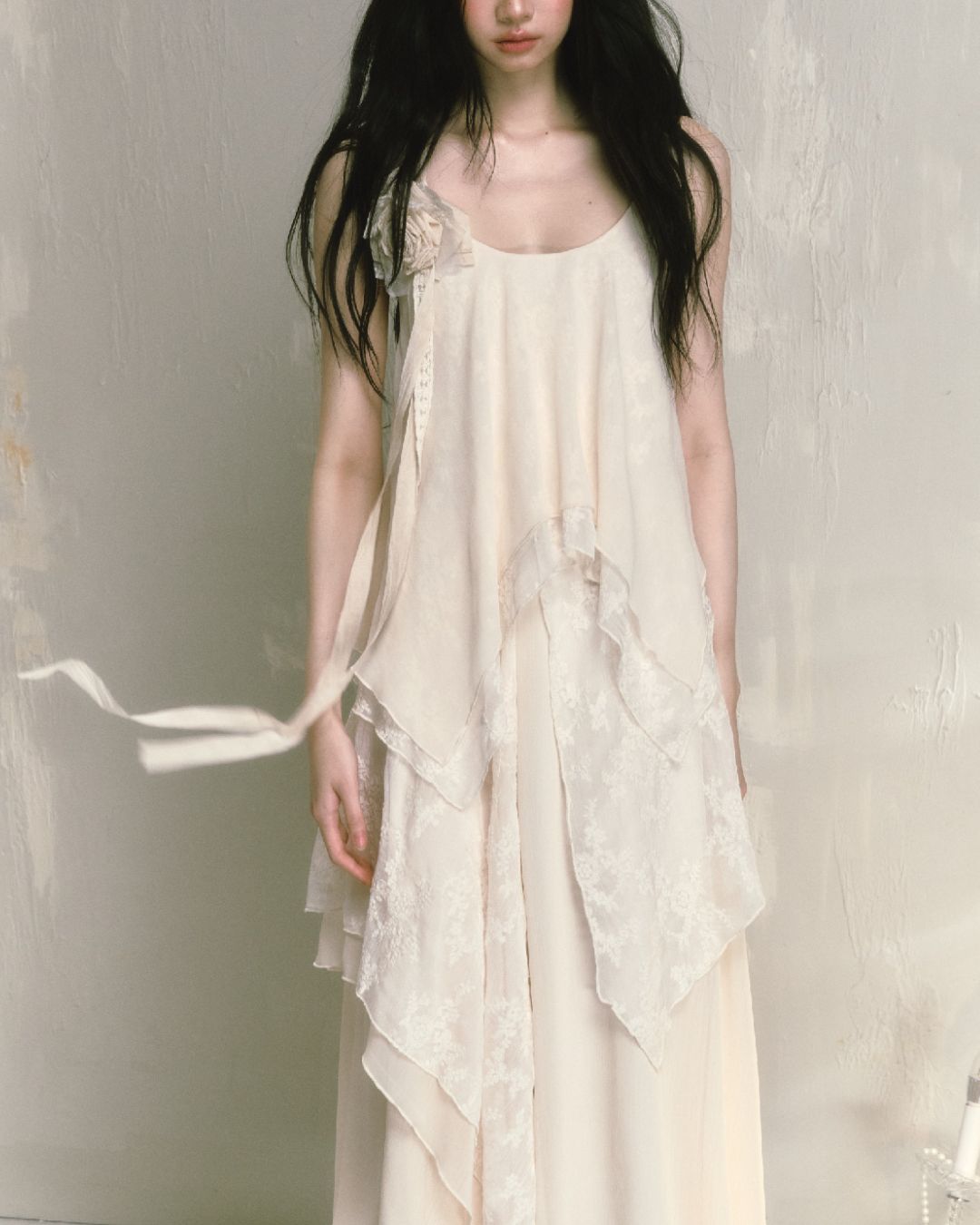 Rose Brooch Lace Asymmetrical Dress　DR013