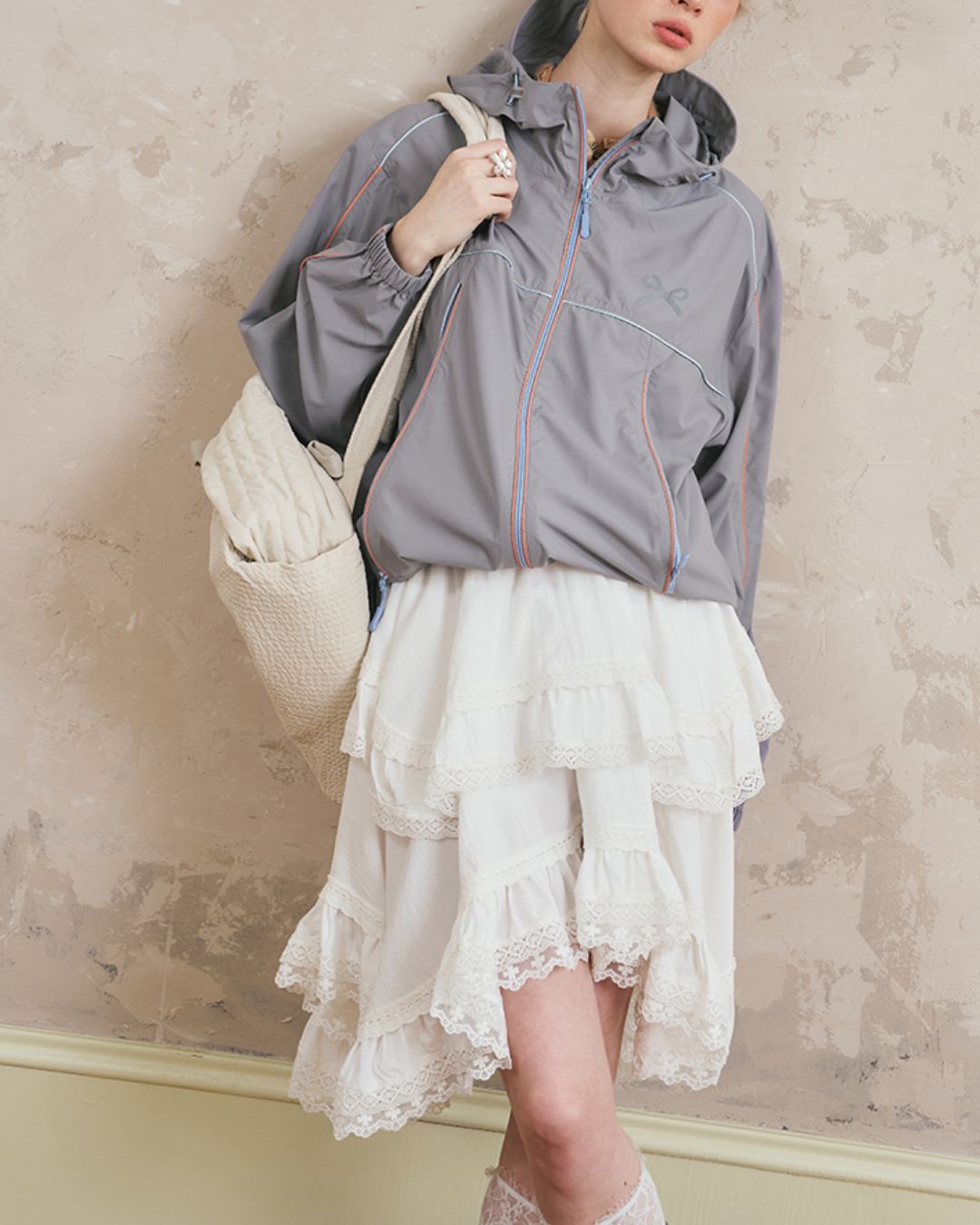 Asymmetrical Lace Skirt　BT027