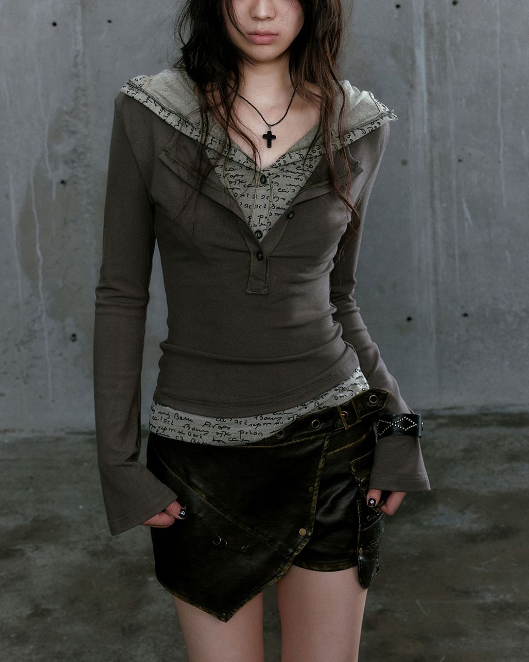 Flare-Sleeve Hoodie　TP030