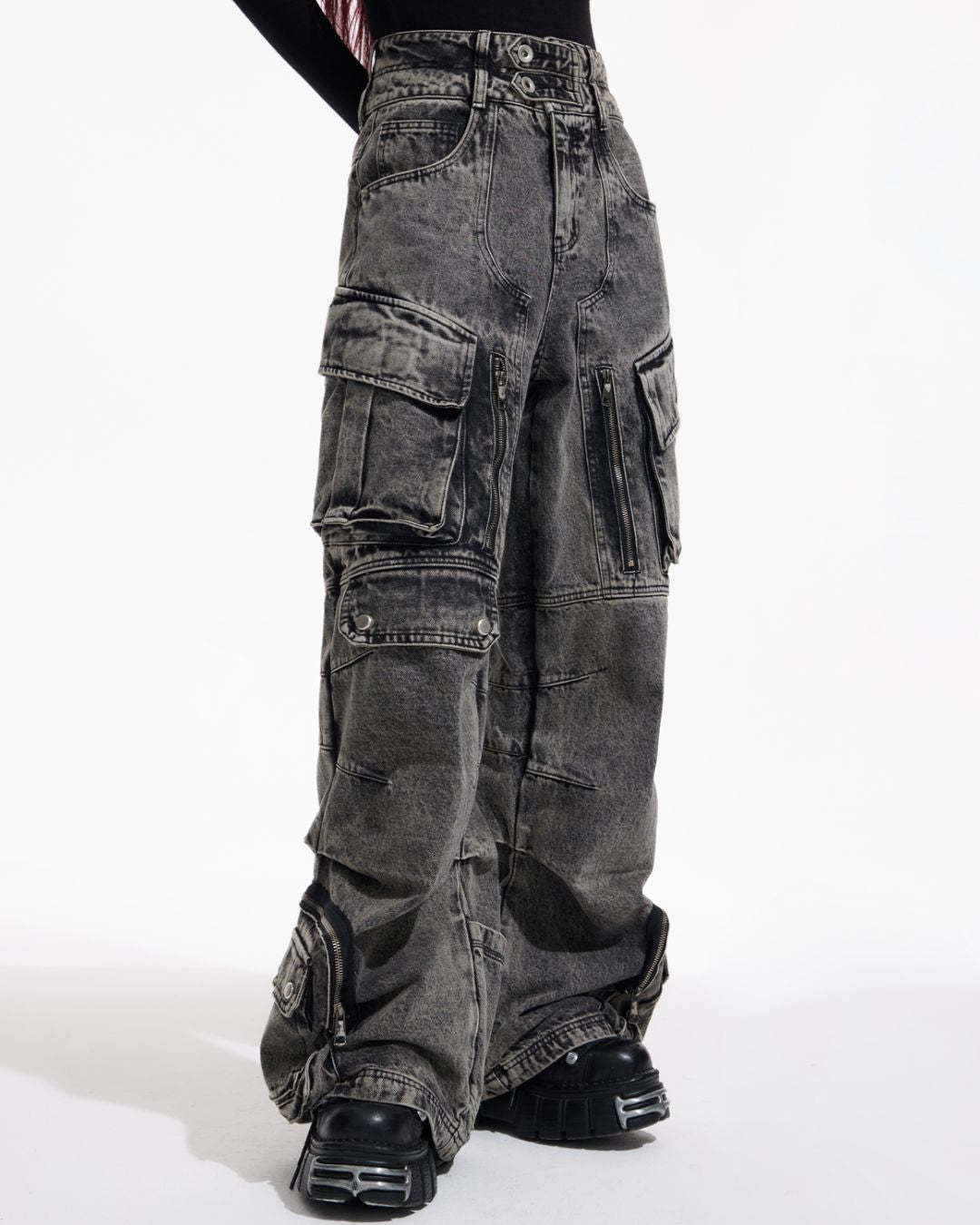 Multi-pocket Wide Denim Pants　BT009