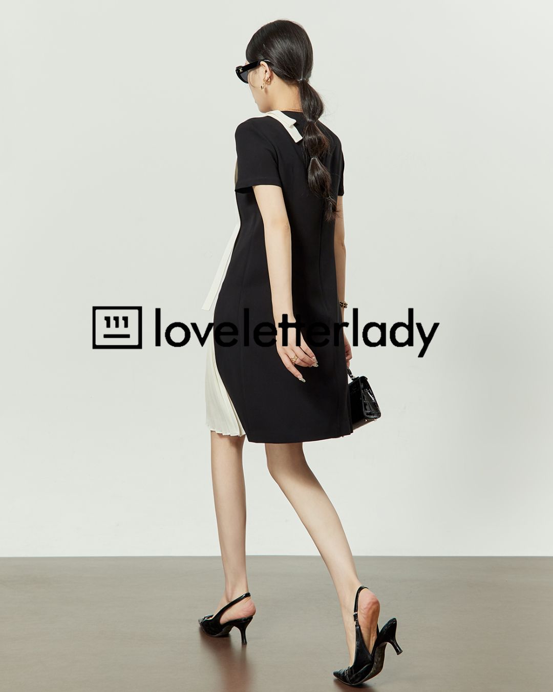 Shoulder Ribbon Pleated Black Dress　DR051