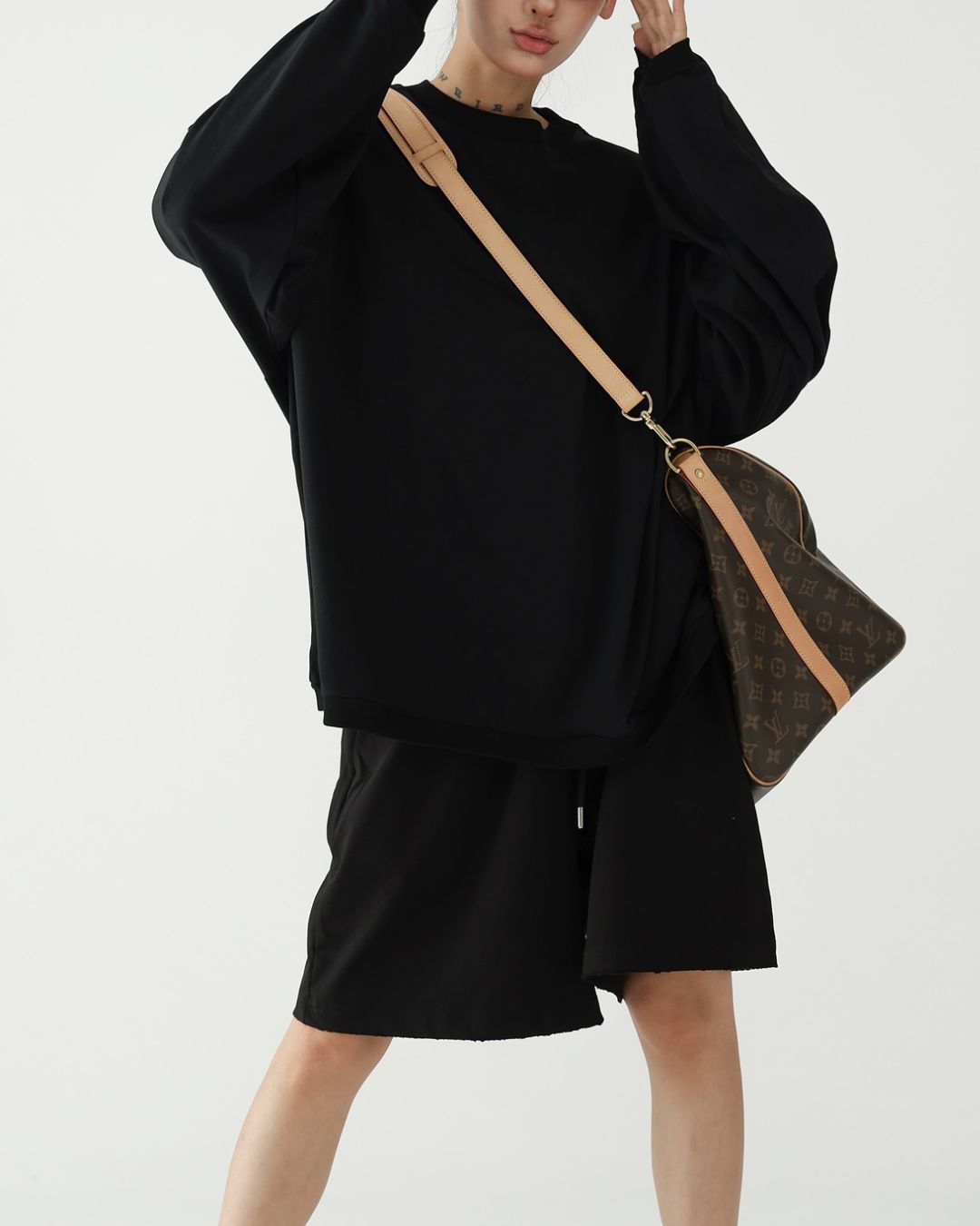 Basic Knee-length Set-up Shorts　BT035