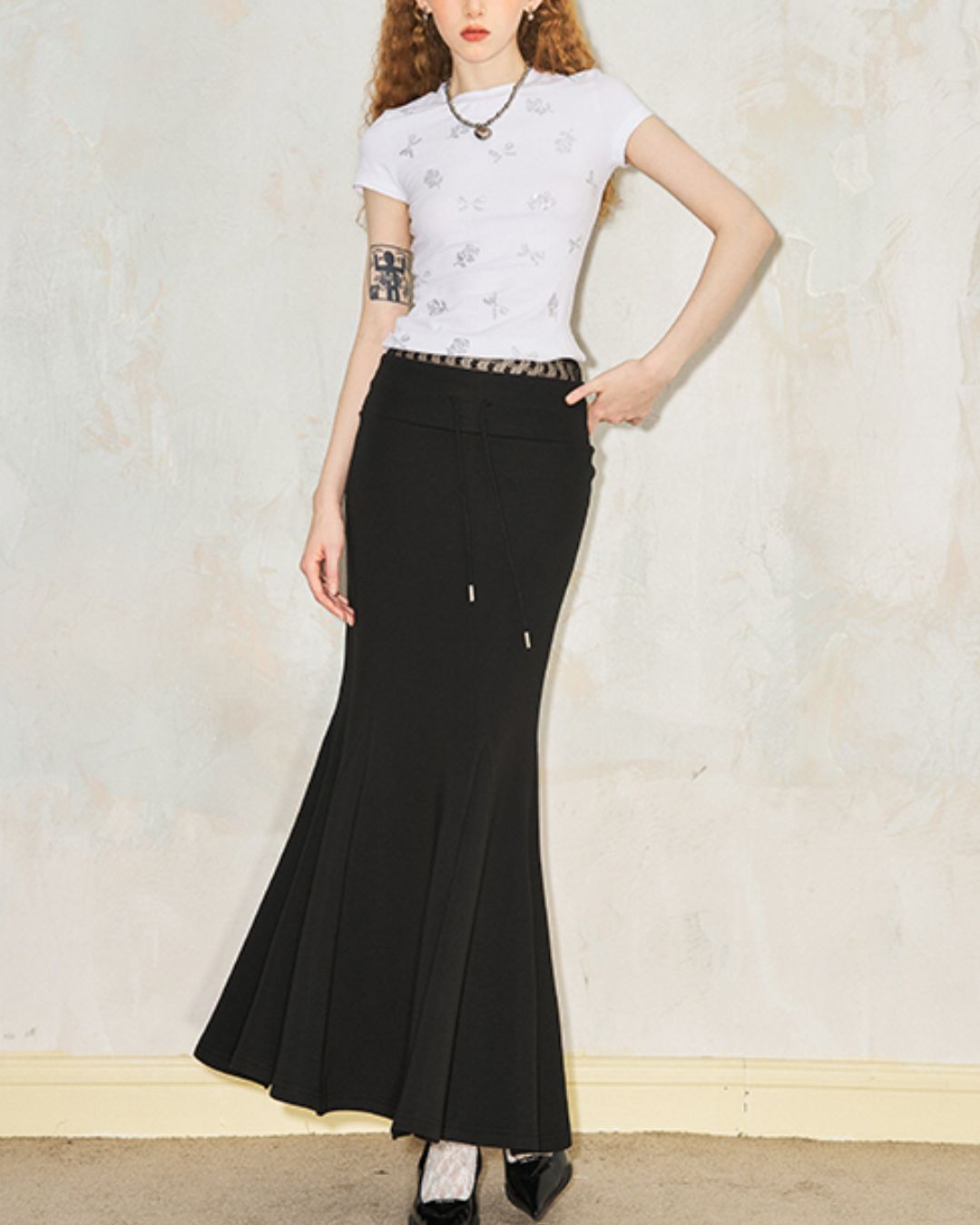 Ribbon and Flower Fitted T-shirt　TP036