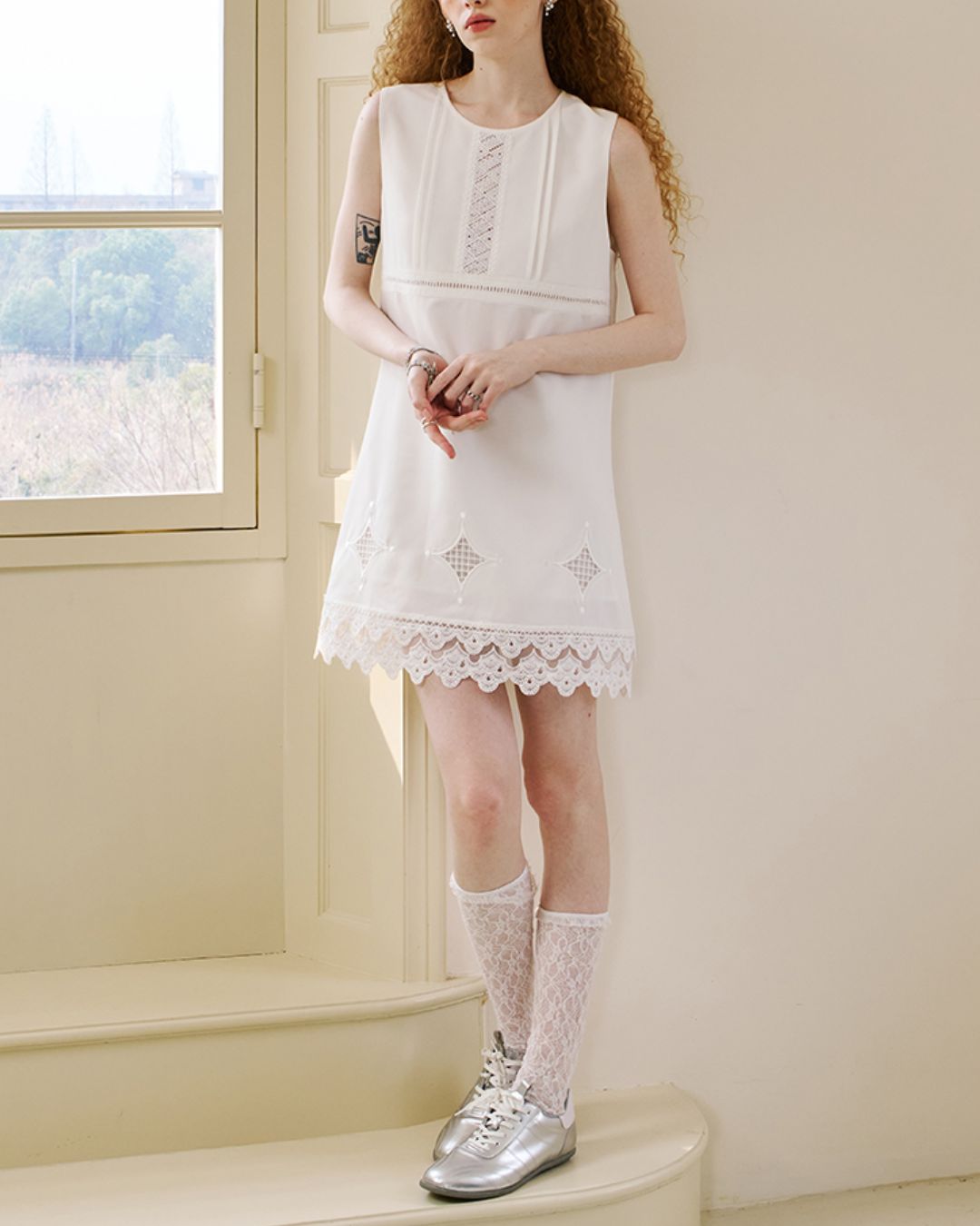Lace Stitch Sleeveless Mini Dress　DR035