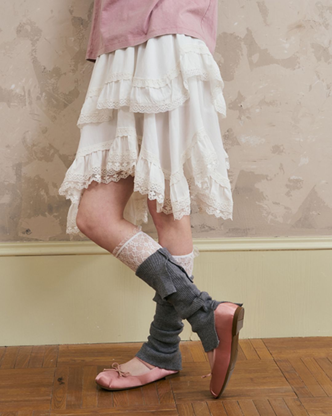 Asymmetrical Lace Skirt　BT027