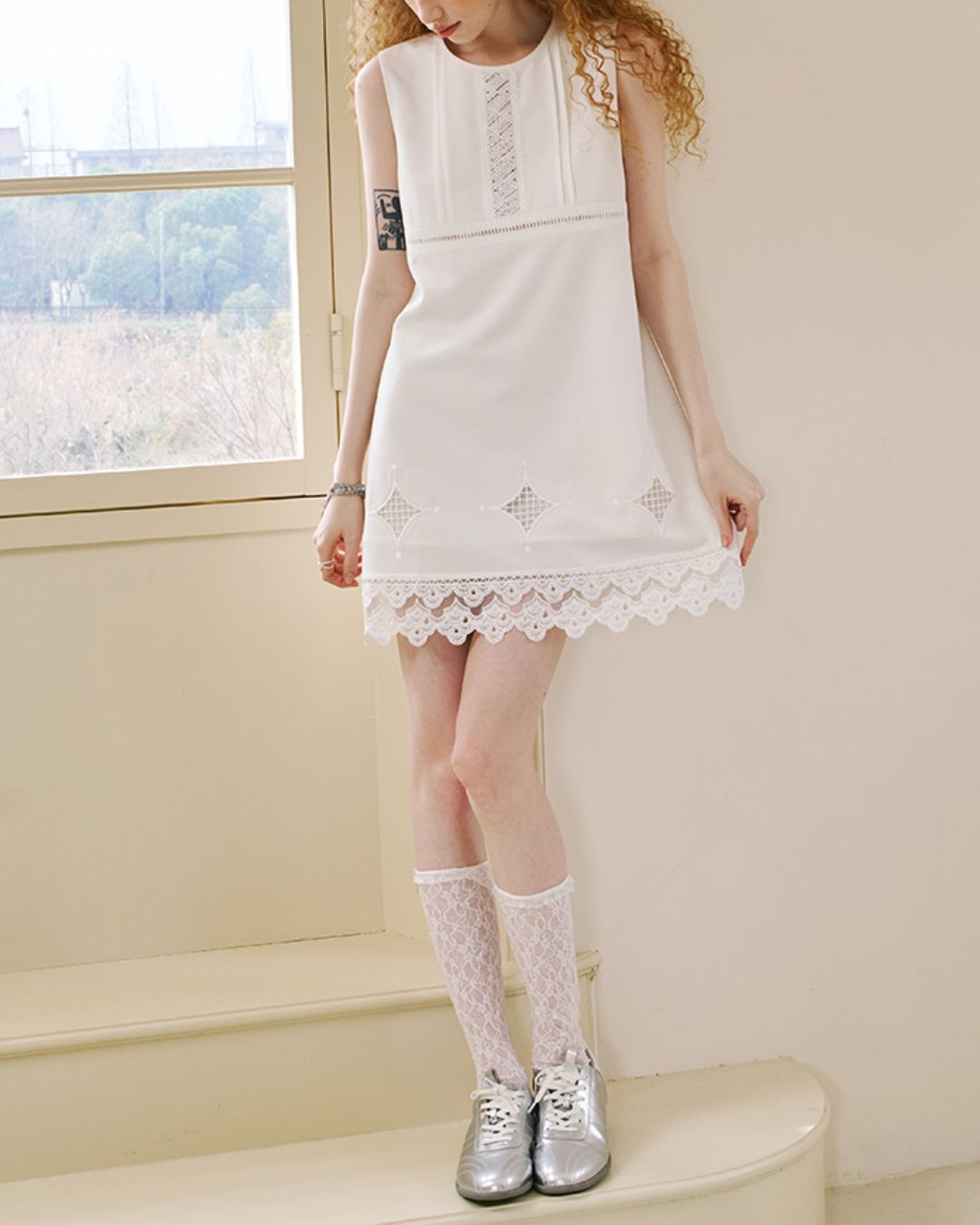 Lace Stitch Sleeveless Mini Dress　DR035