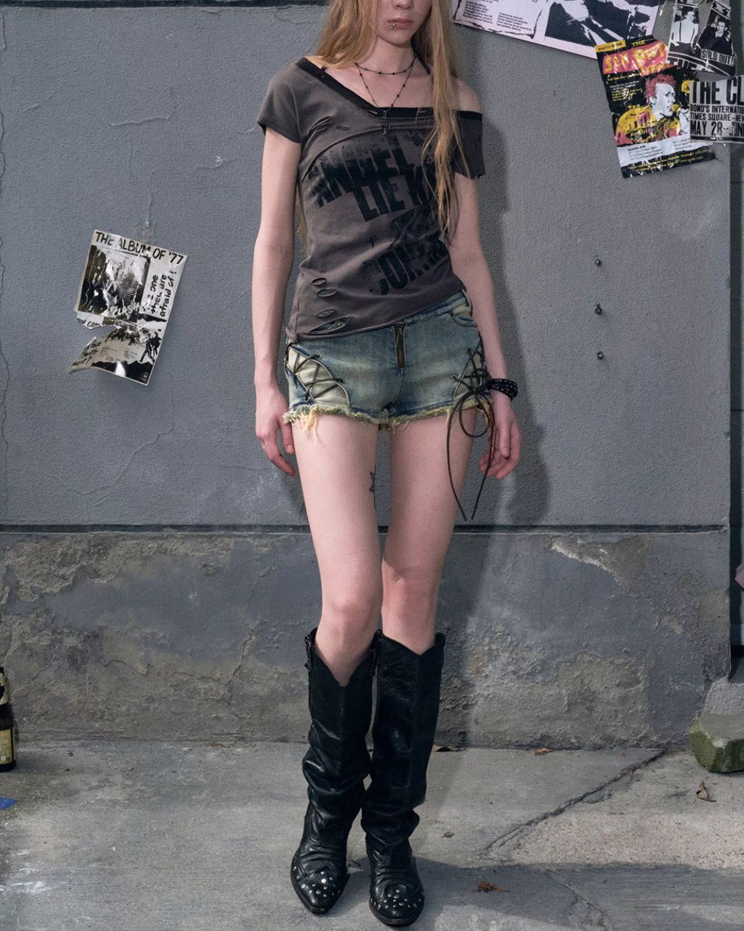 One-shoulder Raw Edge Graffiti Top　TP050