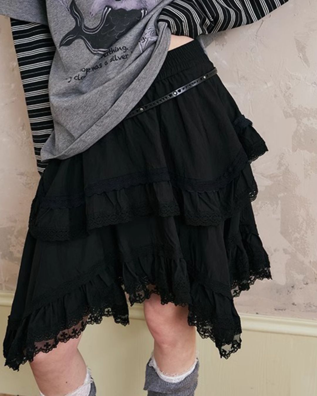 Asymmetrical Lace Skirt　BT027