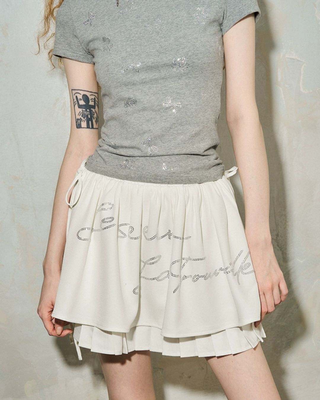 Ribbon and Flower Fitted T-shirt　TP036