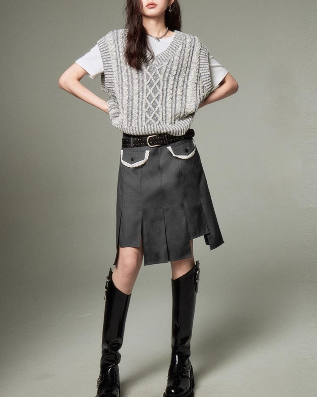 V-neck Cable Knit Vest　TP004