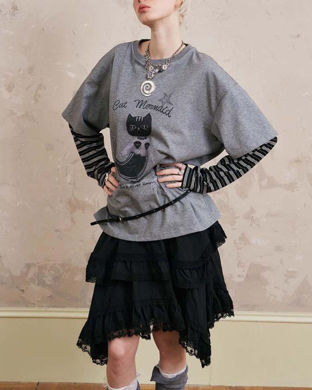 Asymmetrical Lace Skirt　BT027