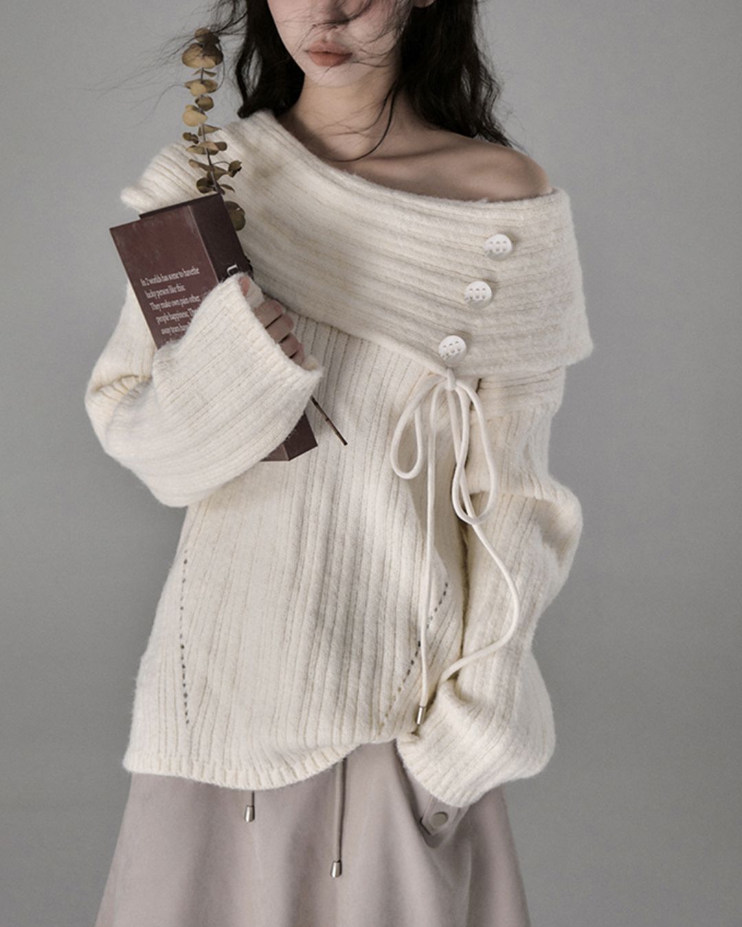 Button Ribbon Off Shoulder Knit　TP022