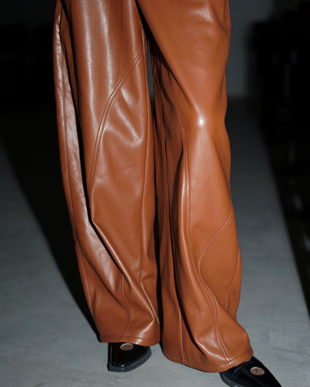 Wide Straight Leather Pants　BT020