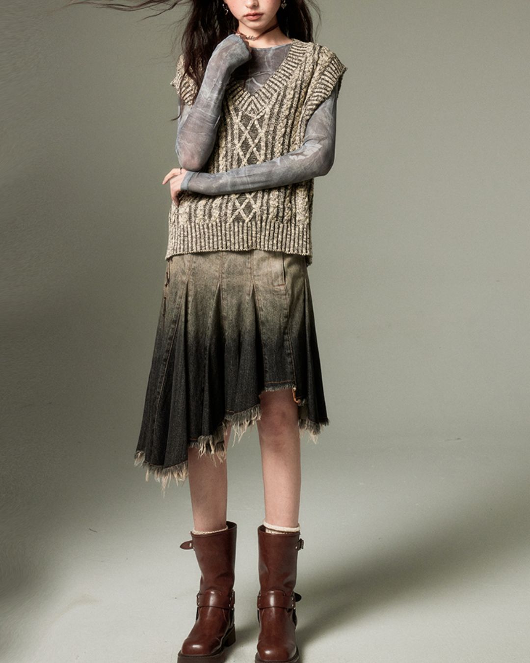 V-neck Cable Knit Vest　TP004