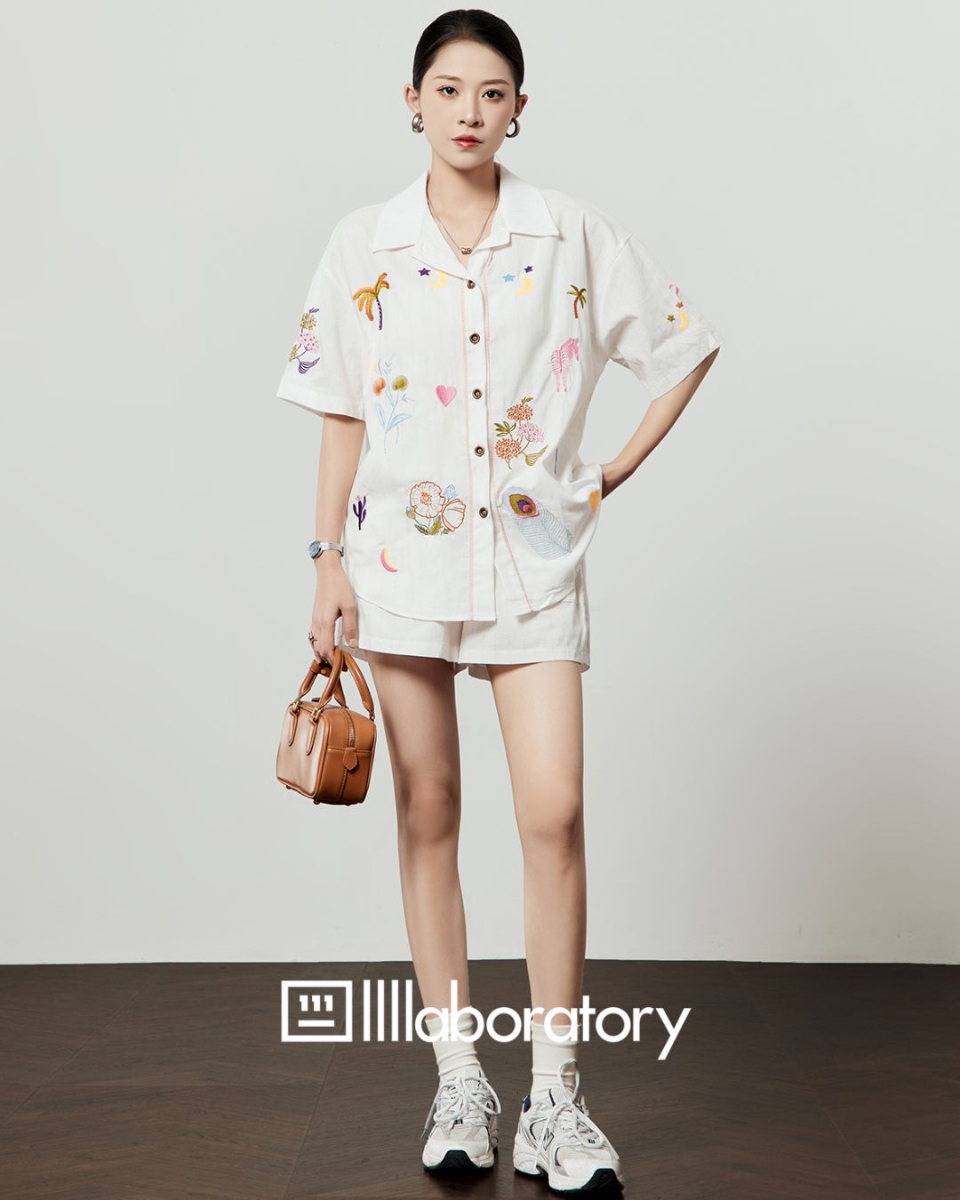 Open Collar Embroidered Shirt　TP059