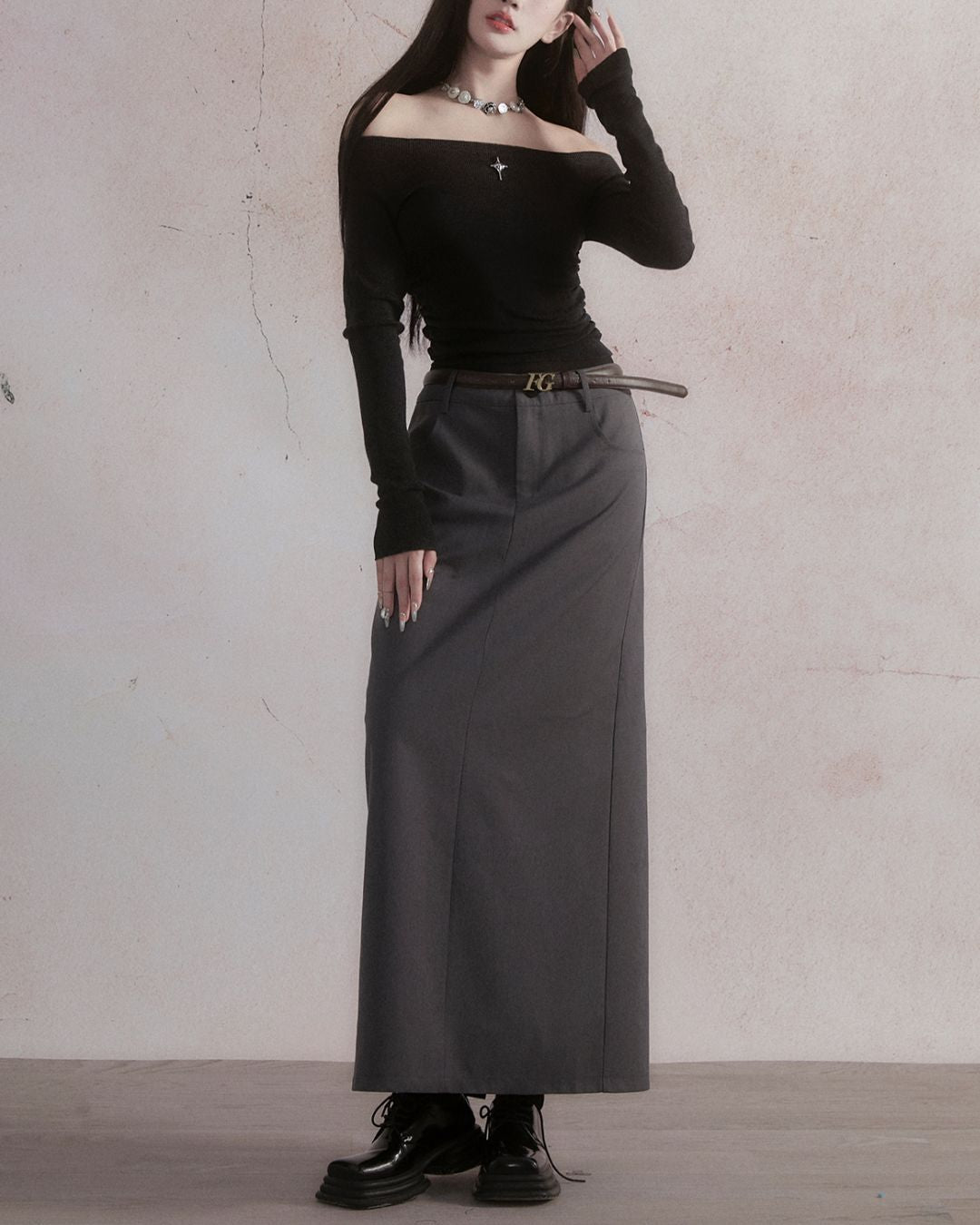 Off-Shoulder Fitted top　TP027