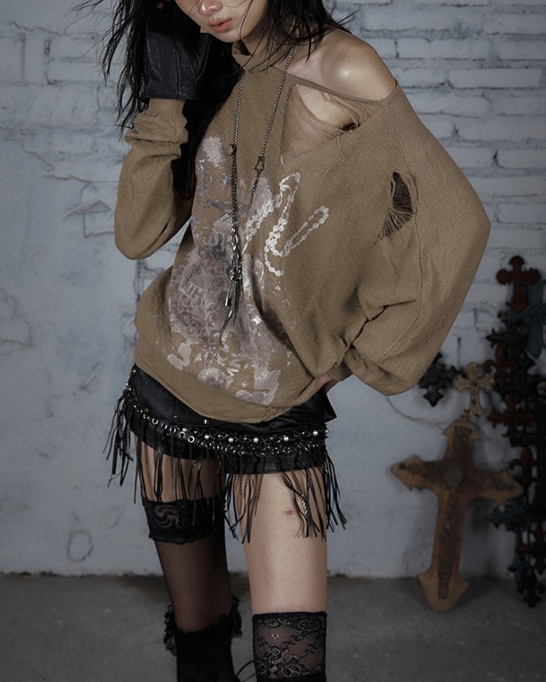 Distressed Open Shoulder Summer Knit　TP042