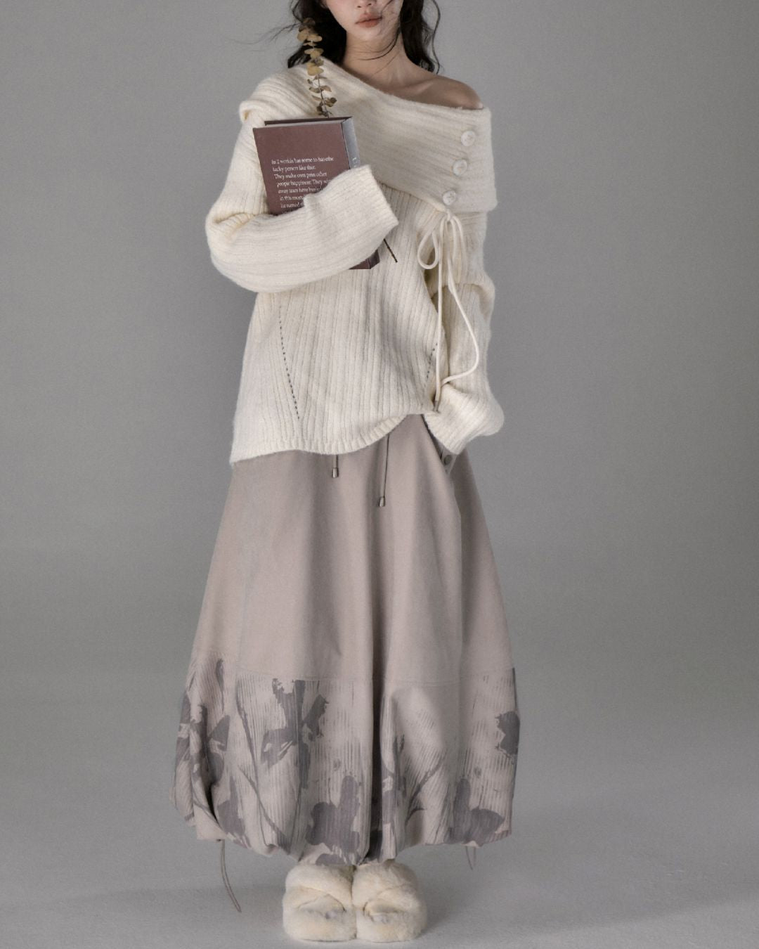 Button Ribbon Off Shoulder Knit　TP022