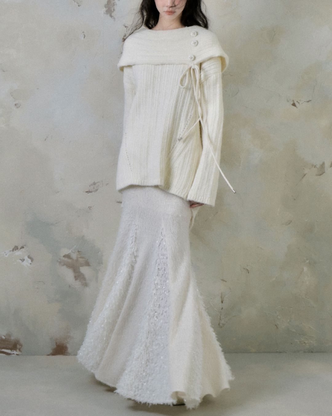 Button Ribbon Off Shoulder Knit　TP022