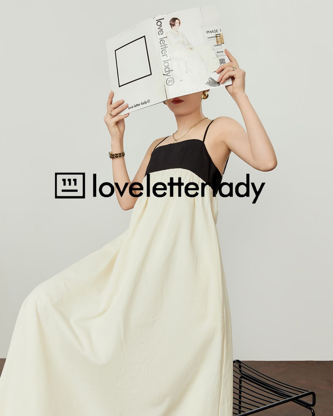 Contrast Color Backless Maxi Dress　DR052