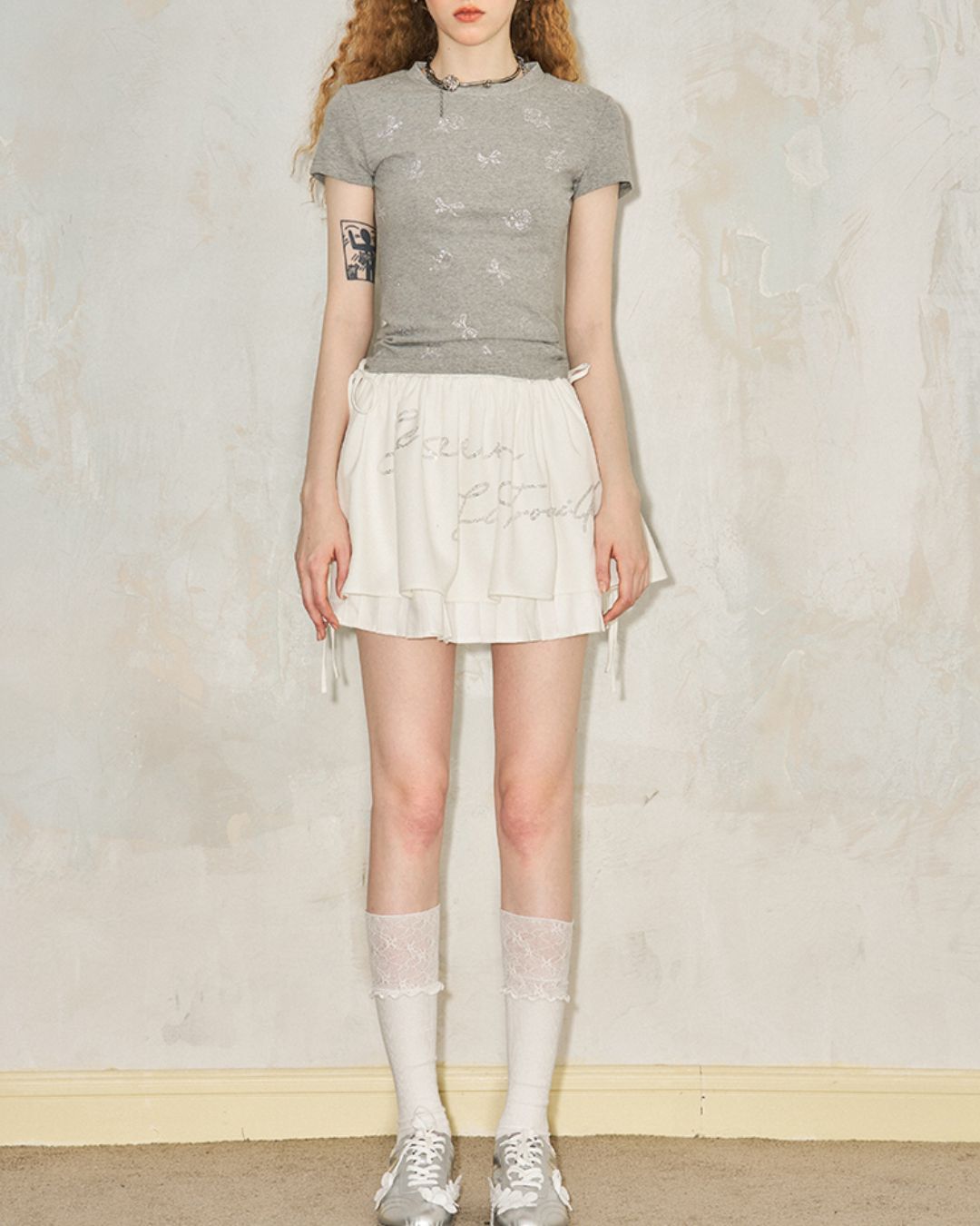 Ribbon and Flower Fitted T-shirt　TP036