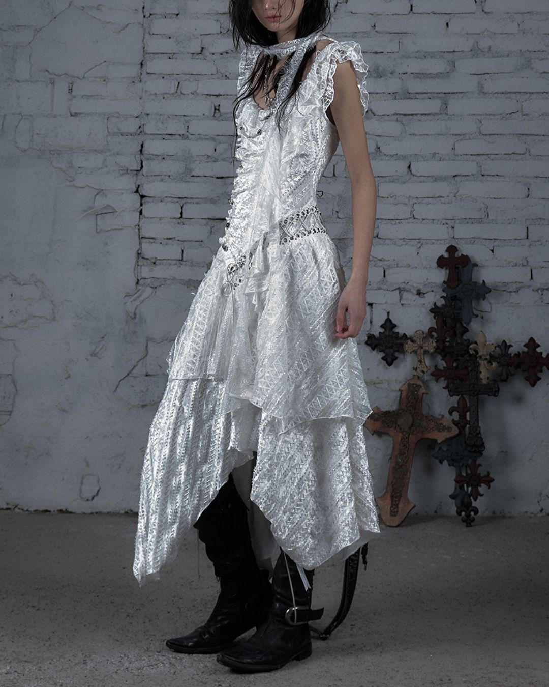 Sleeveless White Lace Asymmetrical Dress　DR038