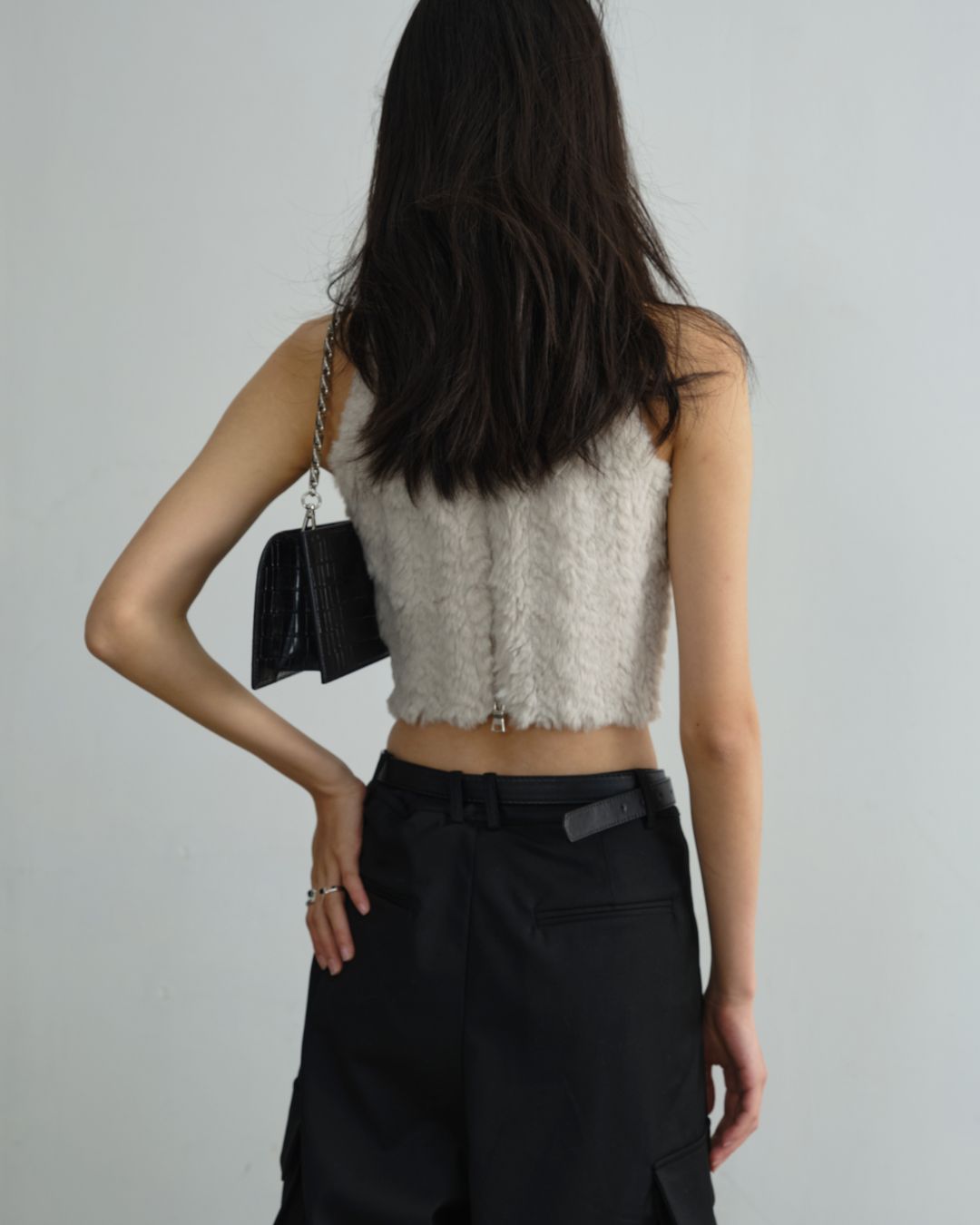 Beaded Sleeveless Fur Top　TP011